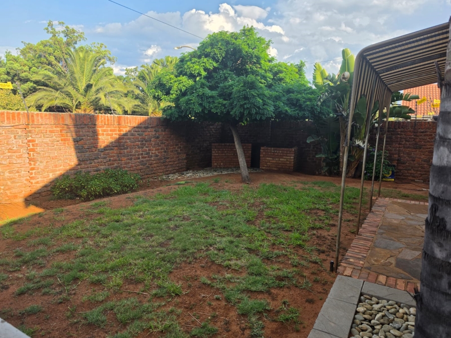4 Bedroom Property for Sale in Carters Glen Northern Cape